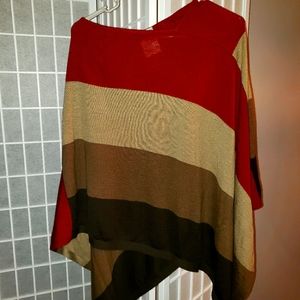 Ellen Tracy Poncho